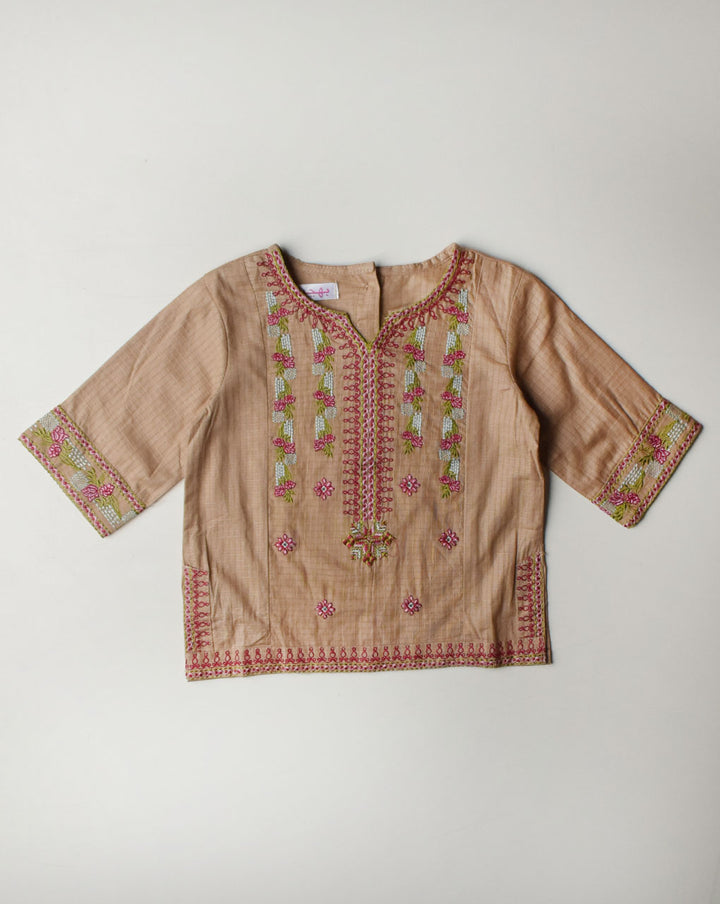 GIRLS SUIT AND SET G000005