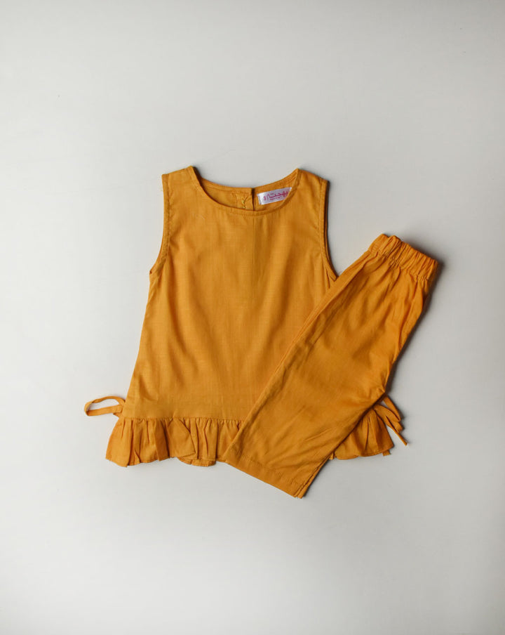 GIRLS SUIT AND SET G000012