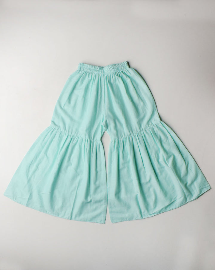 GIRLS SUIT AND SET G000010