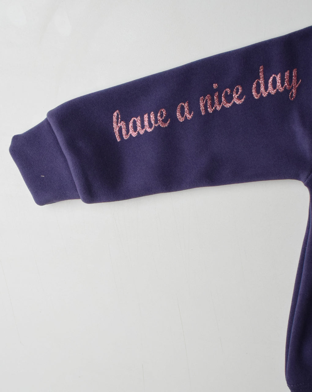 WARM  GIRL SWEATSHIRT	OS00031