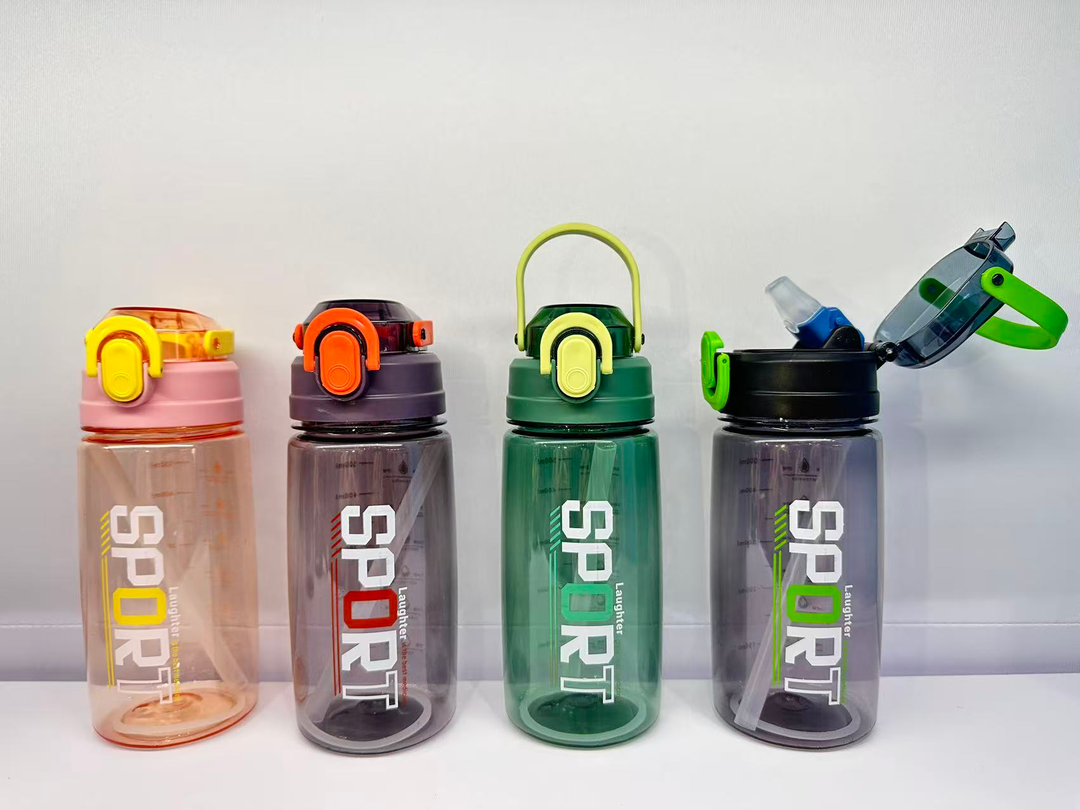 Kids Sports Water Bottle – Leakproof, Lightweight & BPA-Free (School & Outdoor Use)
